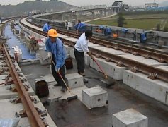 鐵路路基聚脲防腐防水噴涂施工案